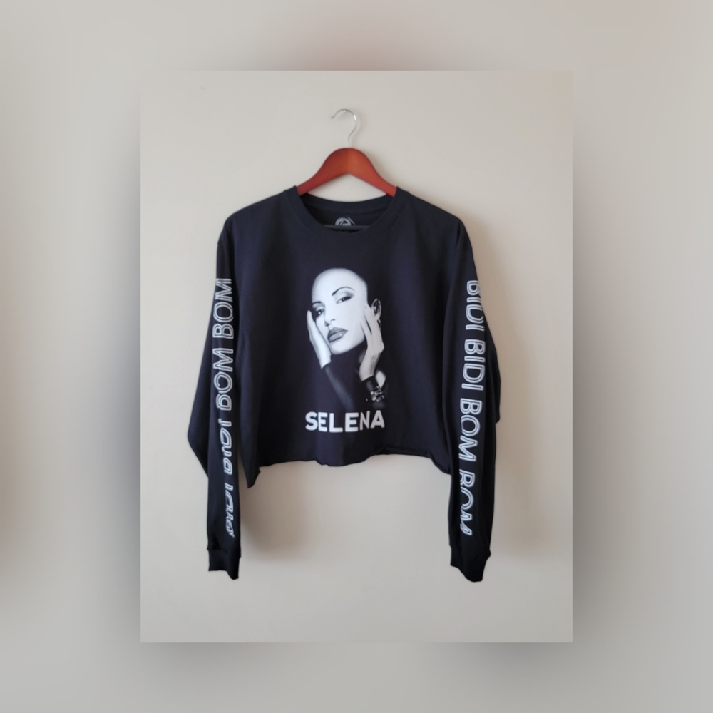 SELENA  Bidi Bidi Bom Bom Cropped Tee